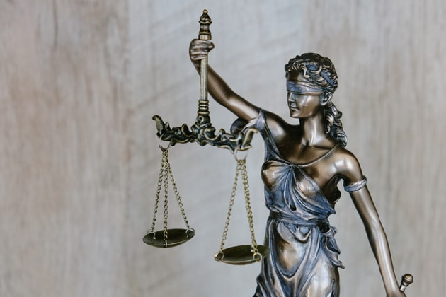 Schlichten statt Streiten : Stiftung Vorsorgedatenbank